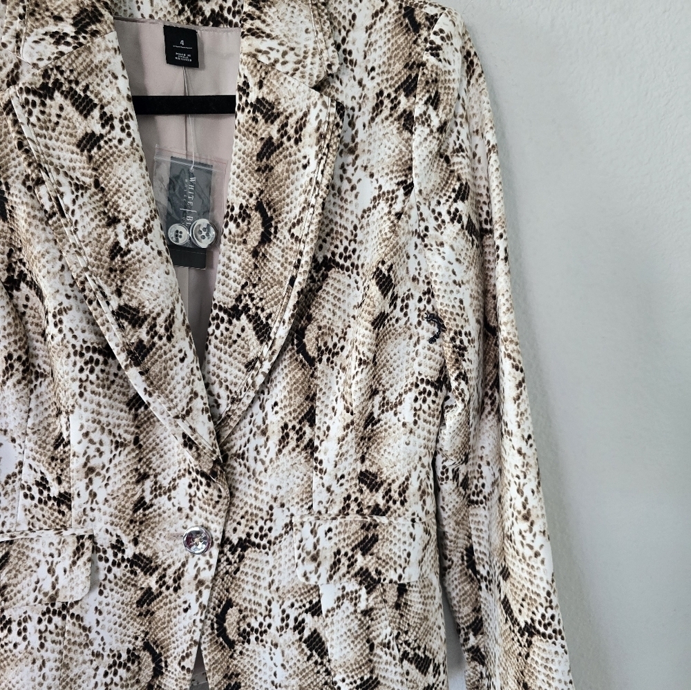 $148 WHBM Women Blazer JacketSz 4 One Button Padded Long Sleeve New Career - Picture 8 of 14